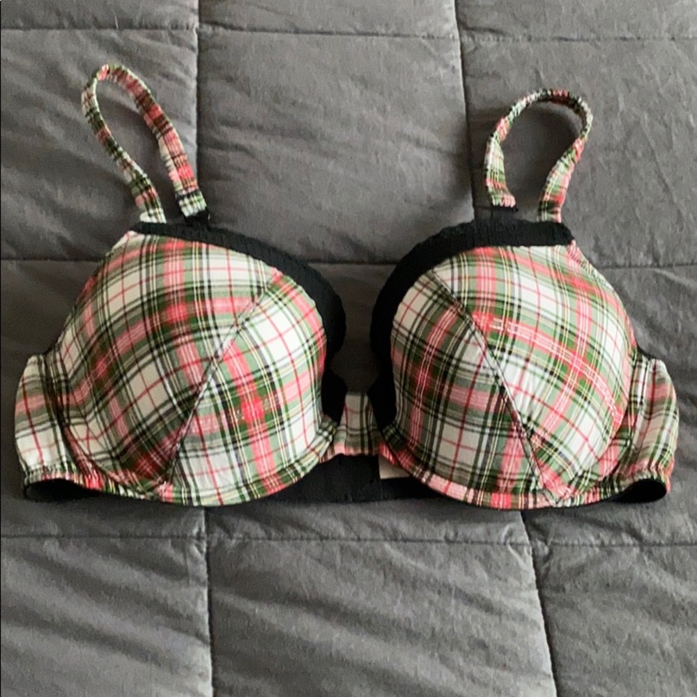 Victoria’s Secret Pajama Shirt & Matching Bra - Picture 10 of 16